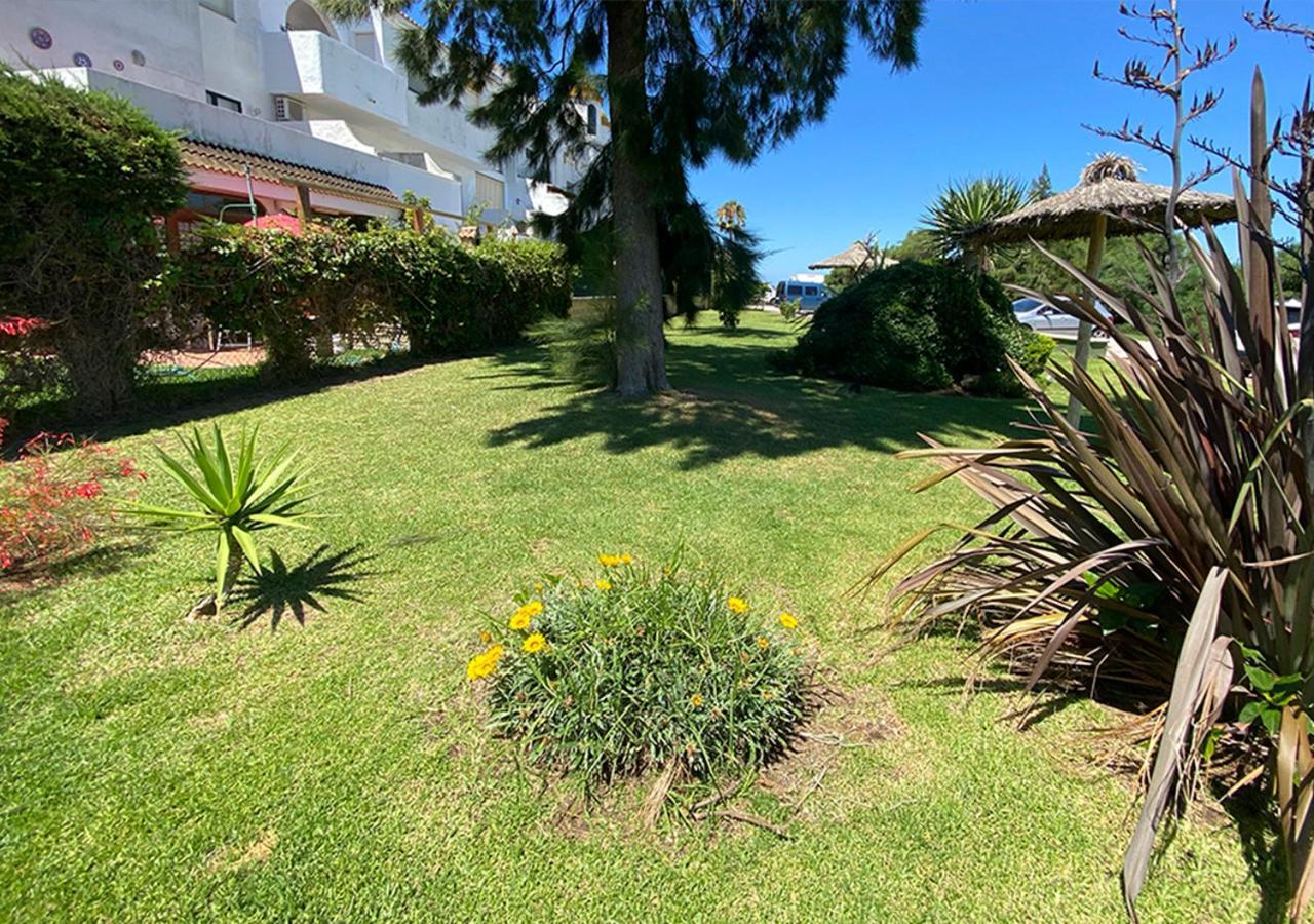 Apartamento En Apartaclub La Barrosa Chiclana de la Frontera Dış mekan fotoğraf